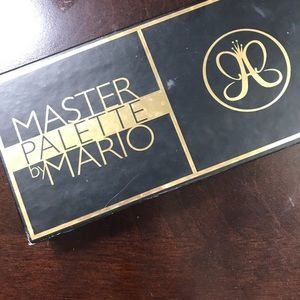 AUTHENTIC Limited Edition Master Palette by Mario